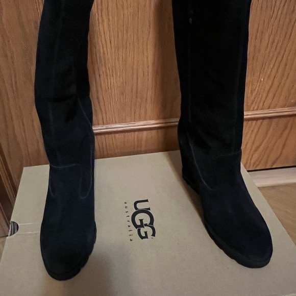 SOLD - UGG Soleil Wedge Mid-Calf Boot - Picture 2 of 3